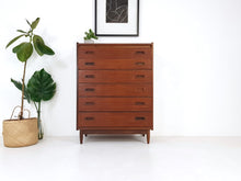 Load image into Gallery viewer, Chest of Drawers