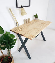 Load image into Gallery viewer, Solid Wood Desk