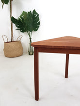 Load image into Gallery viewer, Vintage Side Table / Coffee Table / Plant Stand