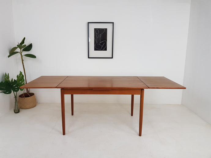 Vintage Danish Dining Table - Mid Century Retro