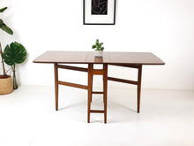 Load image into Gallery viewer, Vintage Dining Table / Gateleg Table / Folding Table