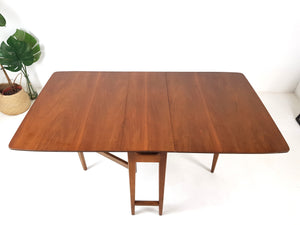 Vintage Dining Table / Gateleg Table / Folding Table