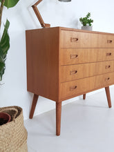 Load image into Gallery viewer, Chest of Drawers