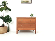 Load image into Gallery viewer, Oak Chest of Drawers