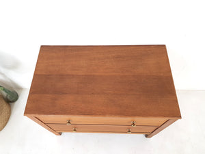 Oak Chest of Drawers