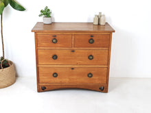 Load image into Gallery viewer, Oak Chest of Drawers