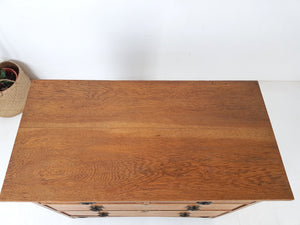 Oak Chest of Drawers