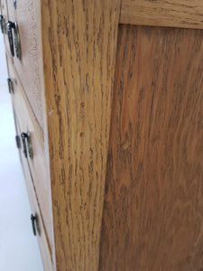 Oak Chest of Drawers