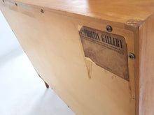 Load image into Gallery viewer, Display Cabinet