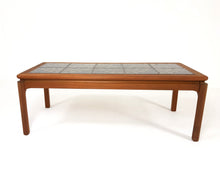 Load image into Gallery viewer, Coffee Table