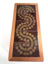 Load image into Gallery viewer, Coffee Table