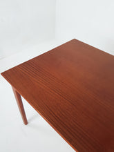 Load image into Gallery viewer, Dining Table