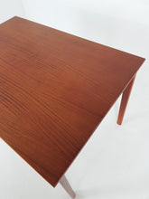 Load image into Gallery viewer, Dining Table