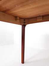 Load image into Gallery viewer, Dining Table