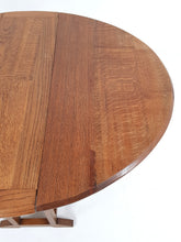 Load image into Gallery viewer, Oak Dining Table