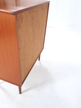 Load image into Gallery viewer, Austin Suite Chest of Drawers