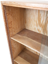 Load image into Gallery viewer, Oak Bookcase