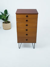 Load image into Gallery viewer, Chest of Drawers