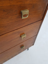 Load image into Gallery viewer, Oak Chest of Drawers