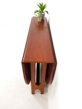 Load image into Gallery viewer, G Plan Dining Table