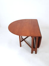 Load image into Gallery viewer, G Plan Dining Table