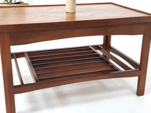 Load image into Gallery viewer, Coffee Table