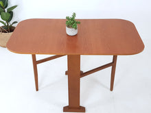 Load image into Gallery viewer, Gateleg Dining Table