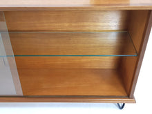 Load image into Gallery viewer, Display Cabinet / Bookcase