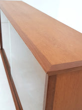 Load image into Gallery viewer, Display Cabinet / Bookcase