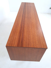 Load image into Gallery viewer, Austin Suite Sideboard