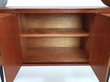 Load image into Gallery viewer, Sideboard / TV Stand