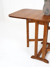 Load image into Gallery viewer, Oak Drop Leaf Dining Table