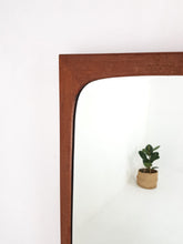 Load image into Gallery viewer, Mirror