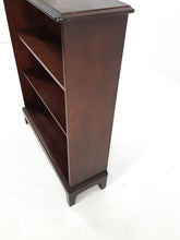 Load image into Gallery viewer, Stag Minstrel Bookcase