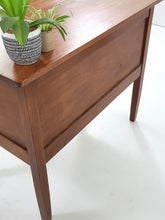 Load image into Gallery viewer, Solid Wood Desk
