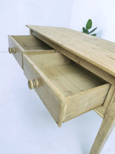 Load image into Gallery viewer, Pine Console Table