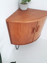 Load image into Gallery viewer, G Plan Corner Cabinet