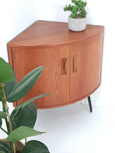 Load image into Gallery viewer, G Plan Corner Cabinet