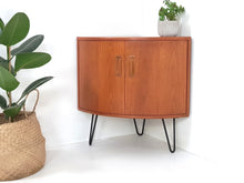 Load image into Gallery viewer, G Plan Corner Cabinet