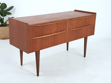 Load image into Gallery viewer, Austin Suite Sideboard / Chest of Drawers