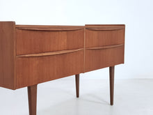 Load image into Gallery viewer, Austin Suite Sideboard / Chest of Drawers