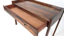 Load image into Gallery viewer, Heals Desk / Dressing Table