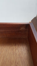 Load image into Gallery viewer, Heals Desk / Dressing Table