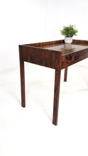 Load image into Gallery viewer, Heals Desk / Dressing Table