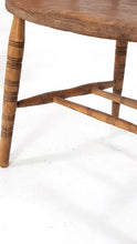 Load image into Gallery viewer, Solid Elm Chair