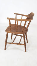 Load image into Gallery viewer, Solid Elm Chair