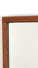 Load image into Gallery viewer, Antique Oak Mirror
