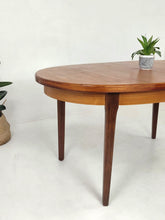 Load image into Gallery viewer, Dining Table - Extending