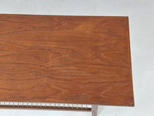 Load image into Gallery viewer, Coffee Table