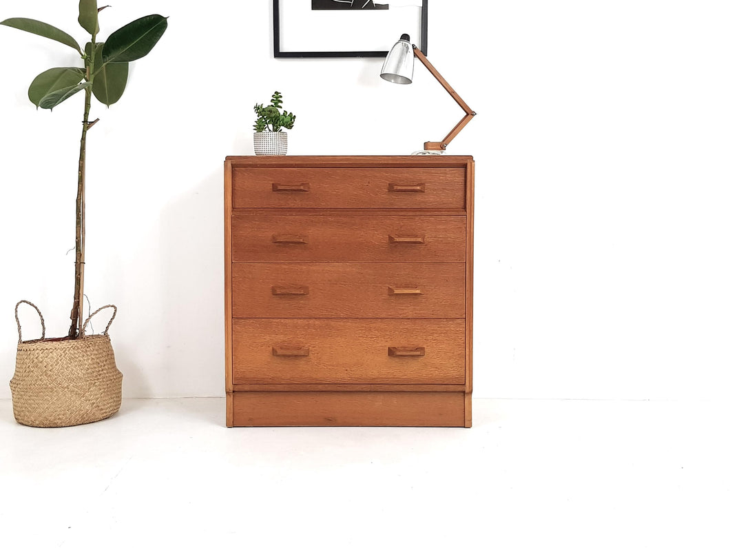 Vintage G Plan Chest of Drawers in Oak